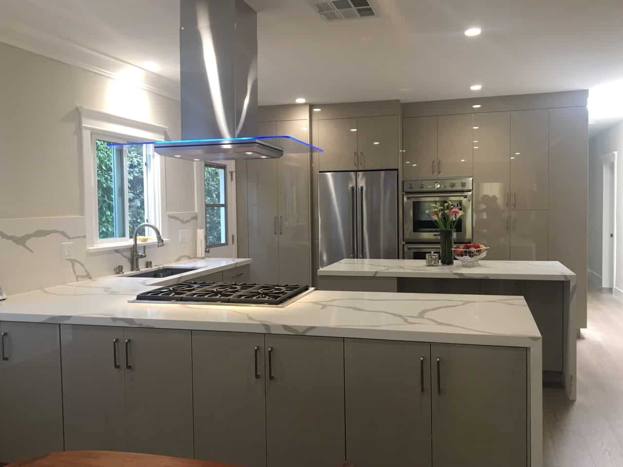 Modern Kitchen Cabinets - North Hollywood Modern Kitchen Cabinets - North Hollywood